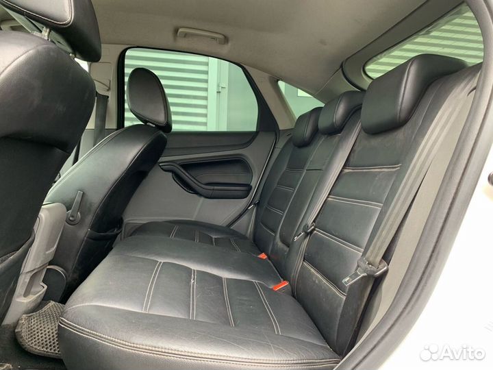 Ford Focus 2.0 AT, 2010, 196 189 км