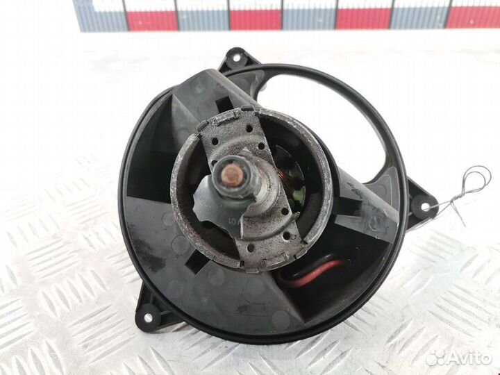 Моторчик печки для Ford Mondeo 3 1327522