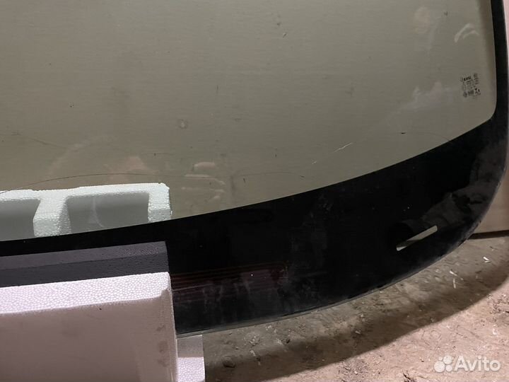 Лобовое стекло Subaru impreza