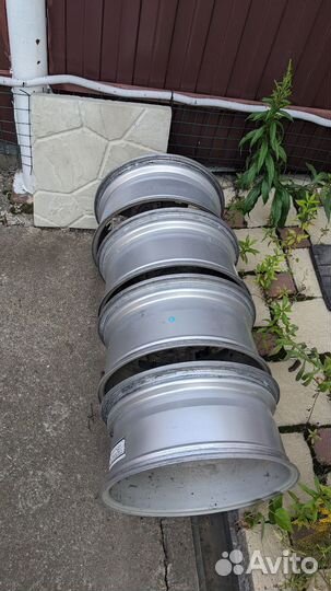 Диски R17 4шт. с Паджеро 4