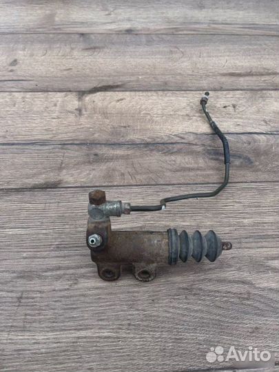 Рабочий цилиндр сцепления Mitsubishi Lancer 1.6