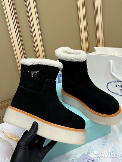 Угги Prada
