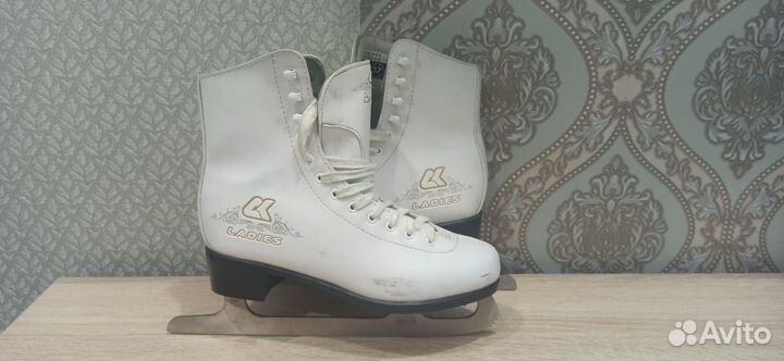 Коньки фигурные