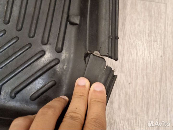 Резиновый коврик