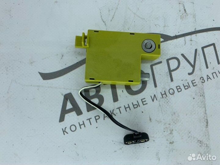 Усилитель антенны Land Rover Range Rover Sport 1