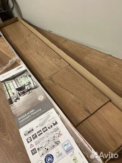 Ламинат egger home Дуб Лозанна с фаской