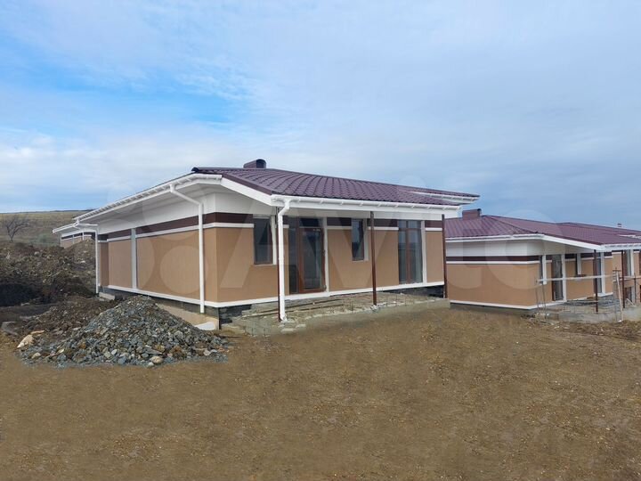 Дом 256 м² на участке 6 сот.