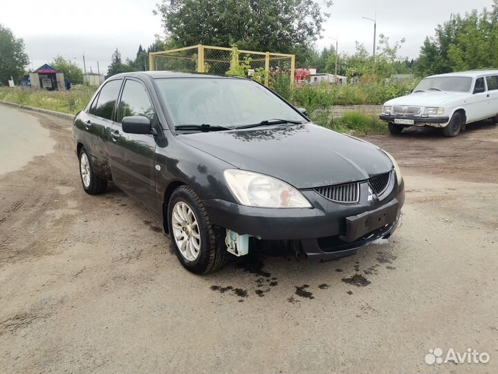 В разборе Mitsubishi lancer 9 Дорест