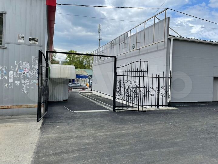 Сдам торговое помещение, 300 м²