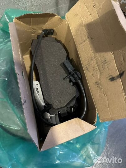 Тормозные колодки на Ауди Q7 комплект