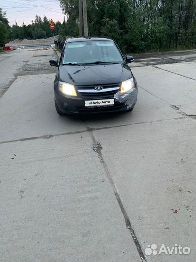 LADA Granta 1.6 AT, 2013, 220 000 км