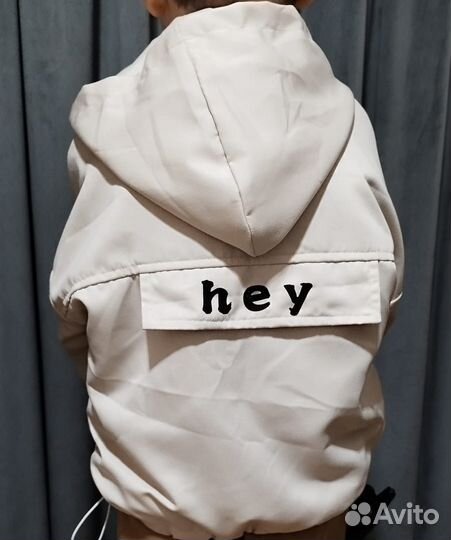 Ветровка оверсайз на весну