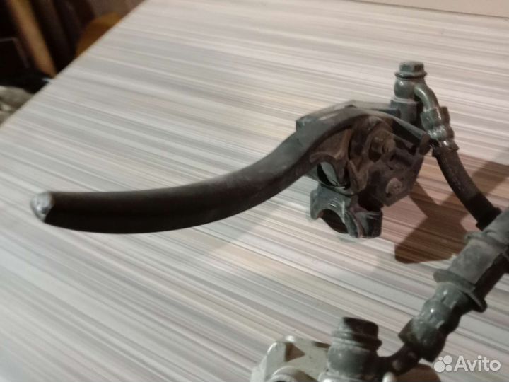 Передние тормозная система stels SB 200