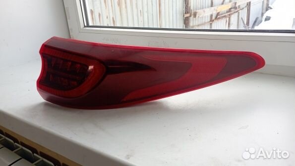 Kia Sportage 4 Фонарь задний правый бу оригинал