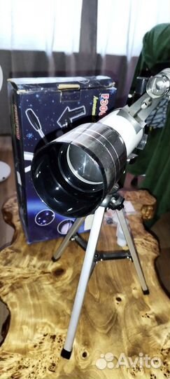 Телескоп F30070M