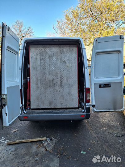 Откидной трап, рампа, лопата пандус