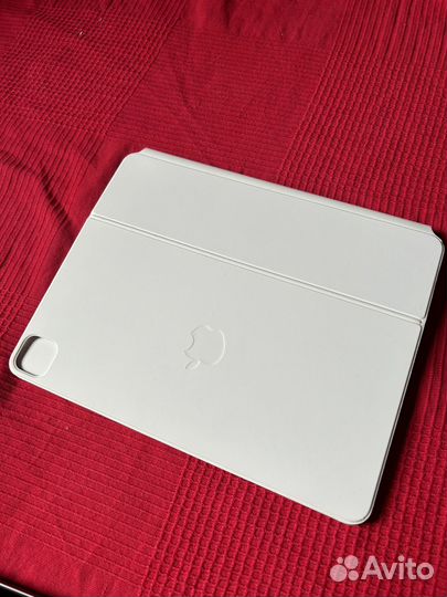 Apple magic keyboard iPad pro 12.9