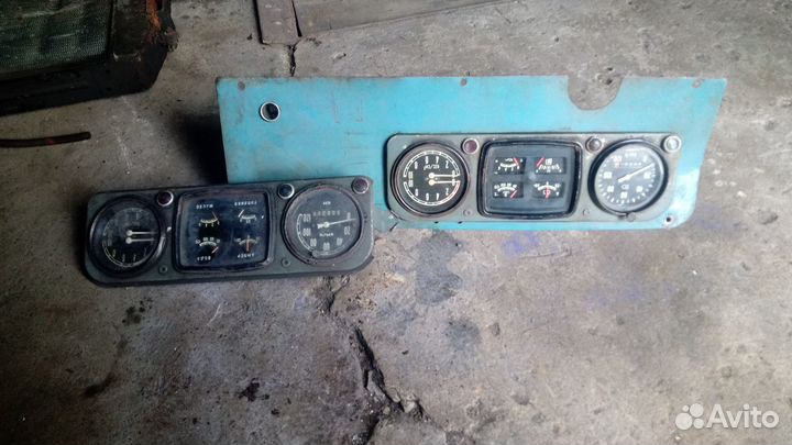 Приборная панель