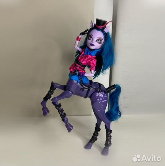 Кукла Монстер Хай Авиа