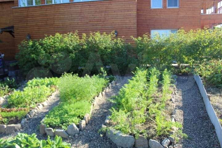 Дом 294,5 м² на участке 12,8 сот.