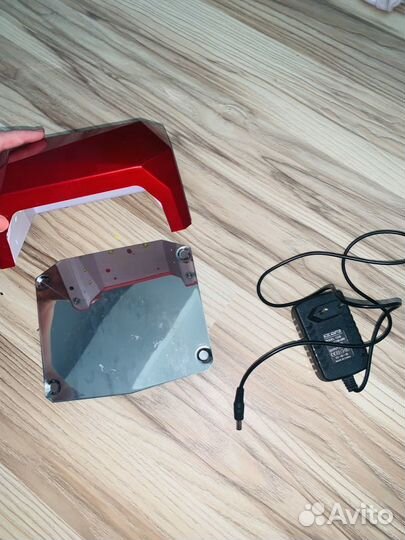 Уф лампа для ногтей