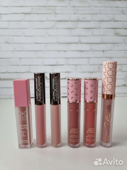 Матовые помады для губ