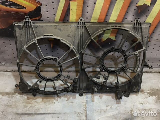 Диффузор вентилятора Mitsubishi Outlander 3