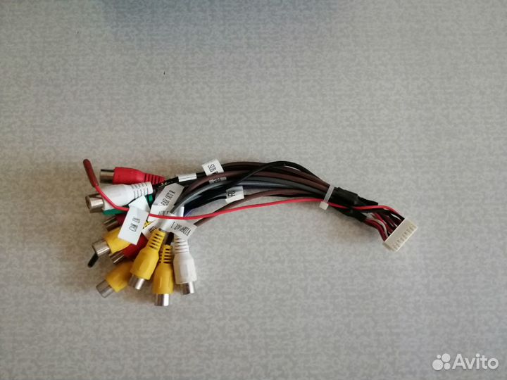 Оригинальная магнитола на фольксваген гольф плюс