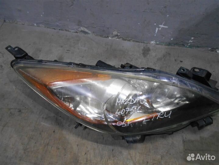 Фара правая от Mazda Mazda 3 (BL) 2009-2013