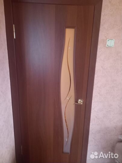 Межкомнатные двери бу с коробкой 70 см