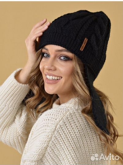 Шапка женская вязаная