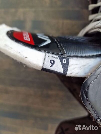 Хоккейные коньки bauer x3.5