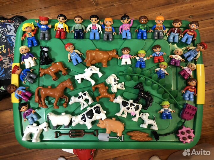 Lego Duplo огромный ящик (все фото не влезли)