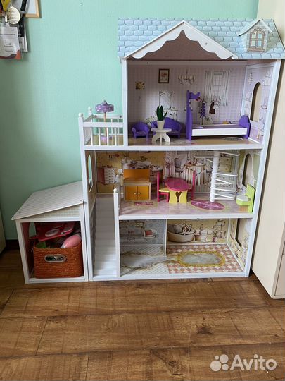 Домик кукольный