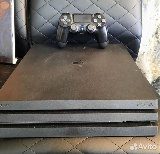 Sony PS4 pro 1tb