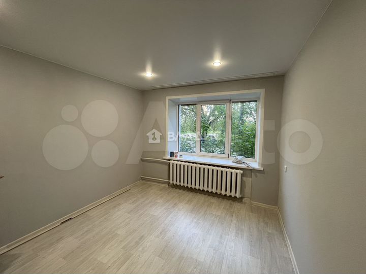 Комната 13,5 м² в 1-к., 1/5 эт.