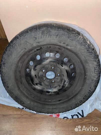 Matador MP 50 Sibir Ice 215/65 R16