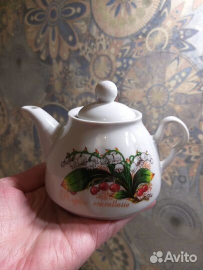 Чайник заварочный, маленький, на одну кружку