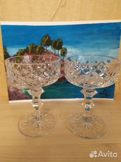 Ваза на ножке (конфетница) хрустальная