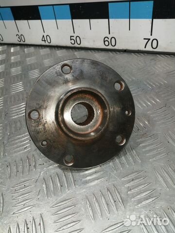 Б/У Ступица передняя Suzuki SX4