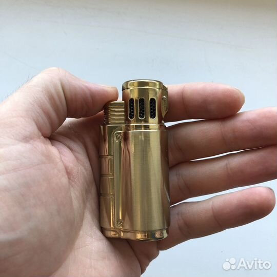 Зажигалка газовая турбо с пробойником