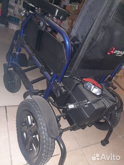 Инвалидная коляска с электроприводом