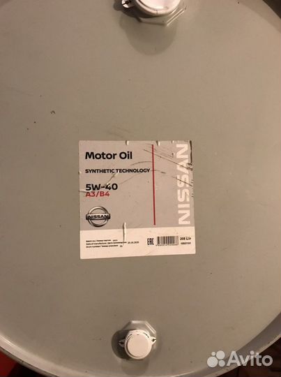 Моторное масло Nissan 5W-40 / 208 л