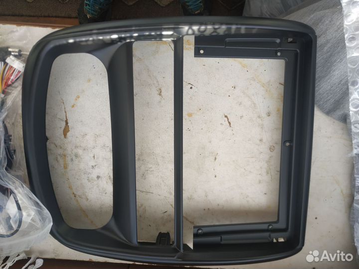 Рамка для магнитолы 9