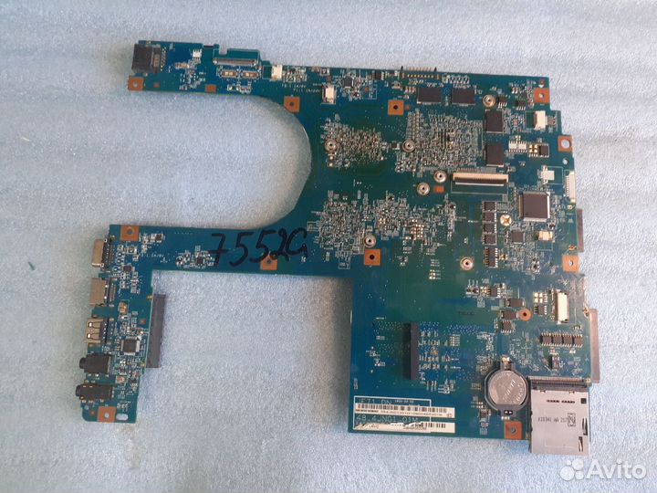 7552g Материнская плата нерабочая