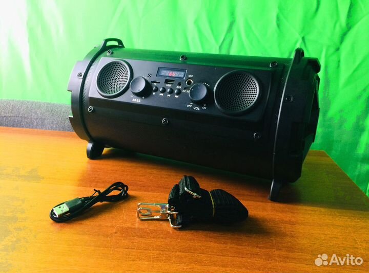 Портативная колонка. Мощный бас