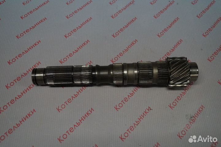 Nissan 32241-8H500 Вал вторичный