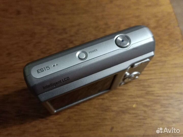 Компактный фотоаппарат