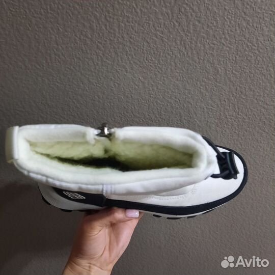 Дутики женские Columbia размер 36