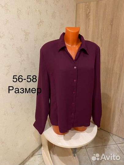 Женские вещи разных и больших размеров много